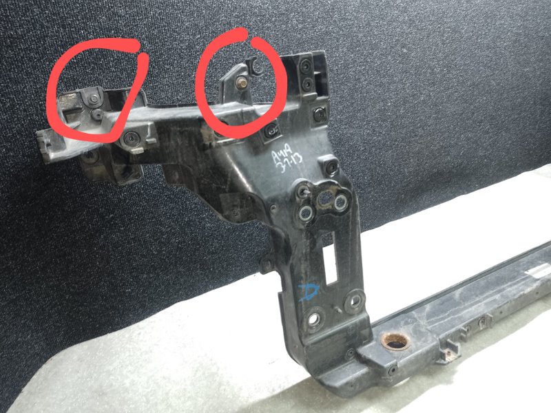 Кронштейн крепления фары SANTA FE (DM) 12-18 2013 2.0 G4KH Кронштейн крепления фары SANTA FE (DM) 12-18 2013 2.0 G4KH