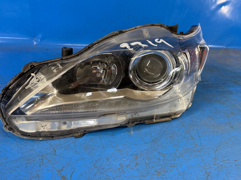 Фара левая CT200 11-17 2012 1.8 2ZRFXE