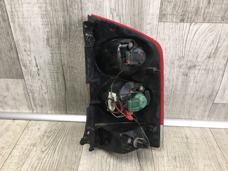 Фонарь наружный левый QX56 / TITAN / ARMADA 04-16 VK56