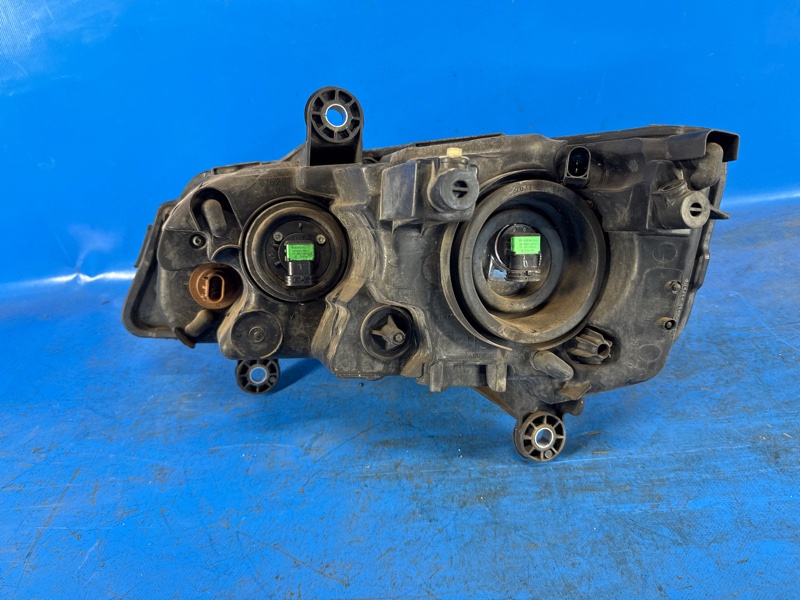 Фара правая GRAND CARAVAN 08- 2014 3.6 ERB