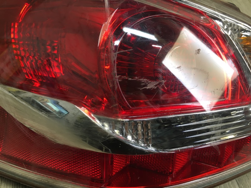 Фонарь наружный левый ALTIMA L33 12-18 Седан