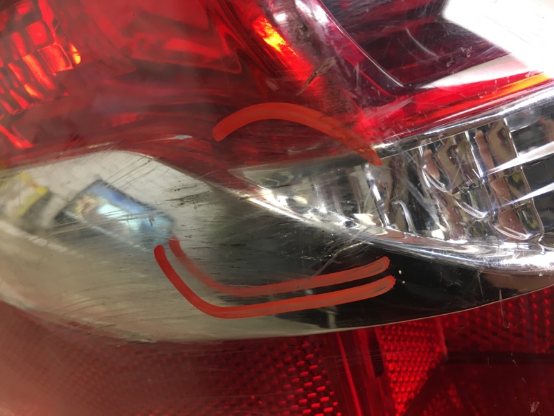 Фонарь наружный левый ALTIMA L33 12-18 Седан