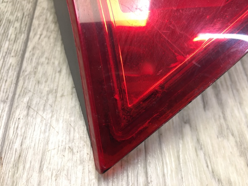 Фонарь внутренний левый MDX (YD2) 06-13