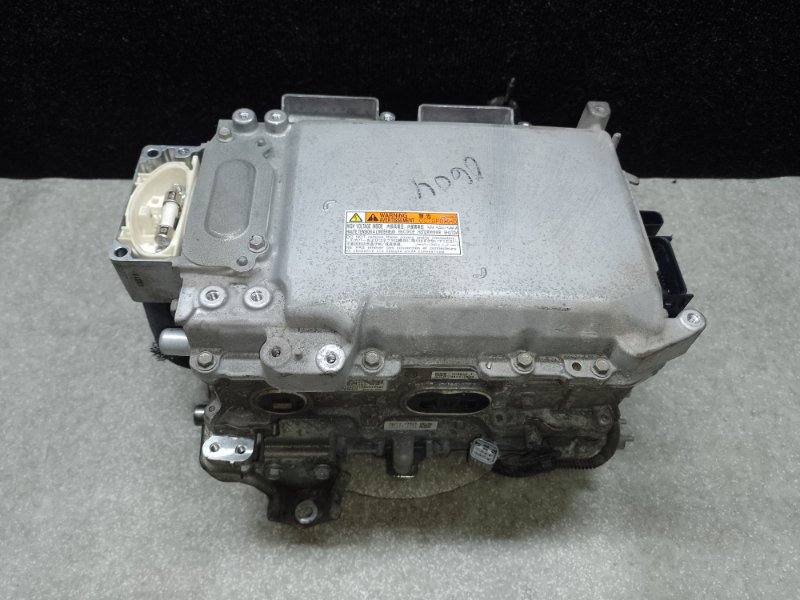 Запчасть инвертор TOYOTA CAMRY 55 14-17 2016 2.5 2ARFXE G92A0-33021 Б/У Инвертор TOYOTA CAMRY 55 14-17 2016 2.5 2ARFXE G92A0-33021 Б/У