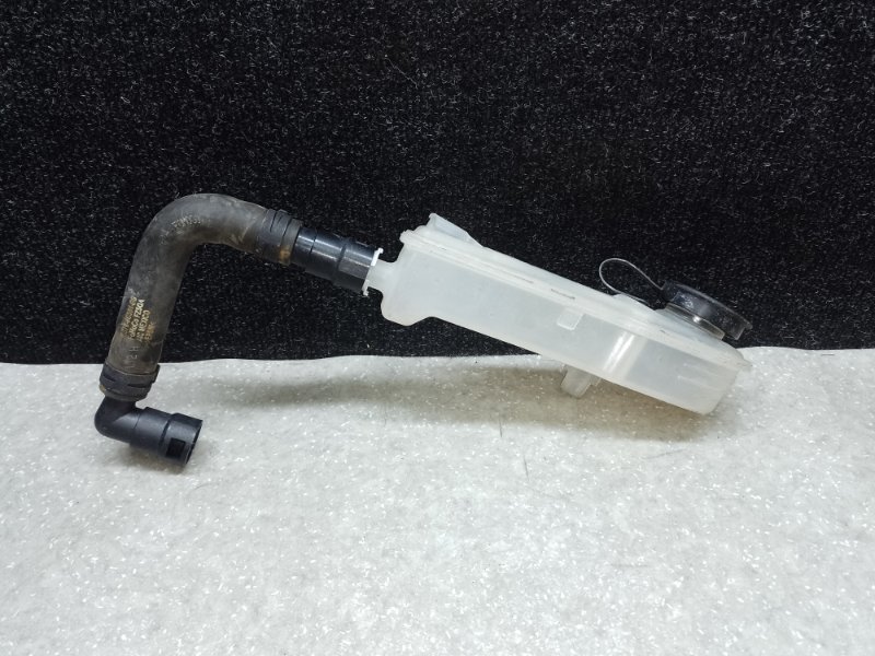 Расширительный бачок инвертора FUSION 14- 2019 C20EDEF