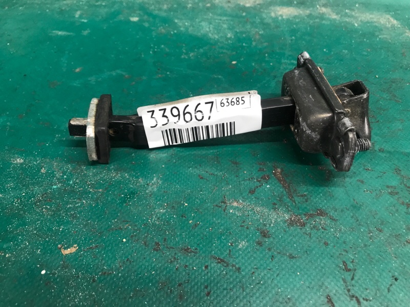 Ограничитель двери задний правый HYUNDAI ELANTRA AD 16- 2.0 G4NH