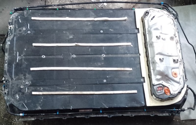 Запчасть батарея высоковольтная TESLA MODEL Y 19- 2021 1234422-20-A Б/У Батарея высоковольтная TESLA MODEL Y 19- 2021 1234422-20-A Б/У