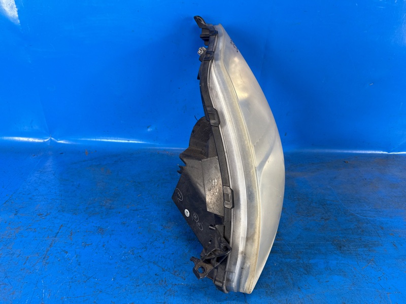 Фара левая PRIUS - 20 03-11