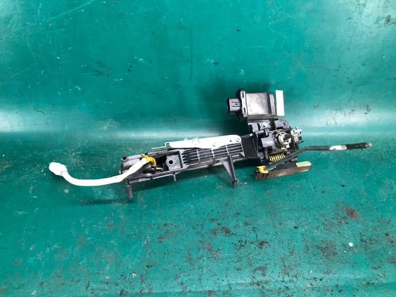 Ручка двери наружная передняя левая AVALON 05-12 2006 3.5 2GR-FE