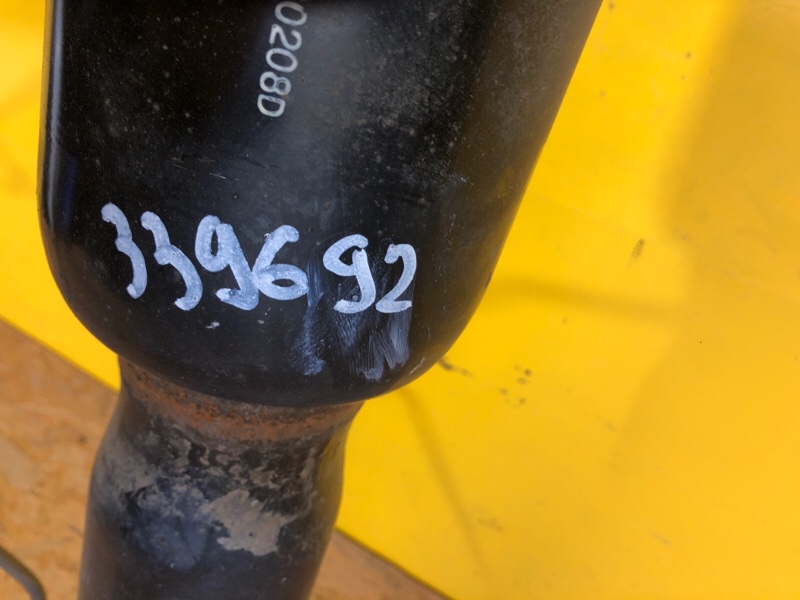 Пневмоамортизатор подвески задний LS500 18- Пневмоамортизатор подвески задний LS500 18-