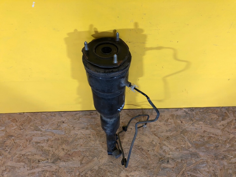 Пневмоамортизатор подвески задний LEXUS LS500 18- Пневмоамортизатор подвески задний LEXUS LS500 18-