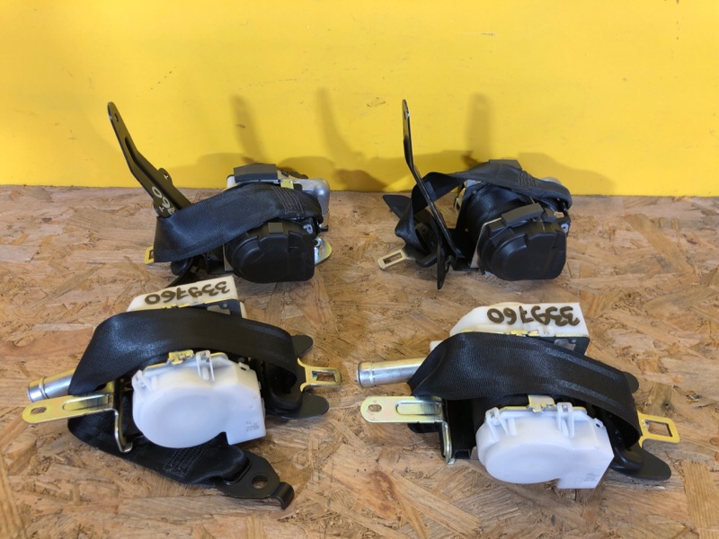 Ремень безопасности LS500 18- Ремень безопасности LS500 18-