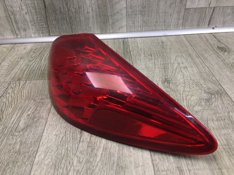 Фонарь наружный правый INFINITI EX35(37) 07-12