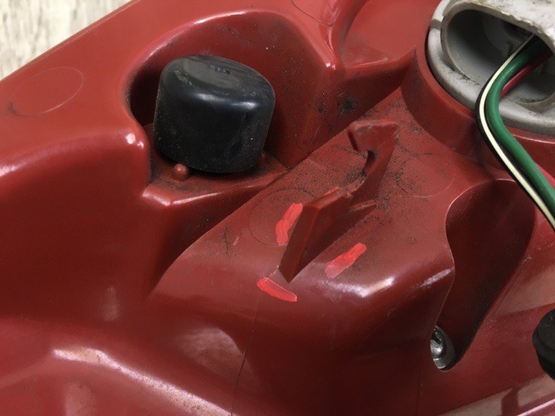 Фонарь наружный правый EX35(37) 07-12