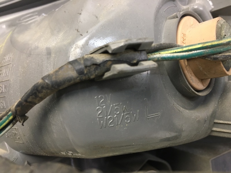 Фонарь наружный левый ALTIMA L33 12-18 Седан