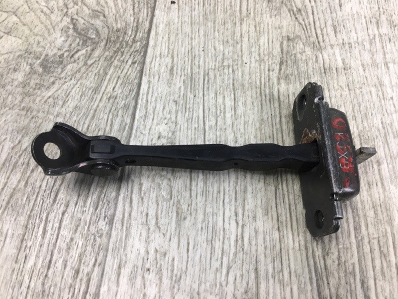 Ограничитель двери передний левый ACCENT RB 10- 2015 RB 1.6 G4FD Ограничитель двери передний левый ACCENT RB 10- 2015 RB 1.6 G4FD