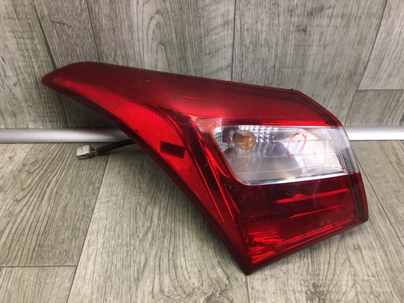 Фонарь наружный левый HYUNDAI I30 GD 12-17 92401A5011 Б/У