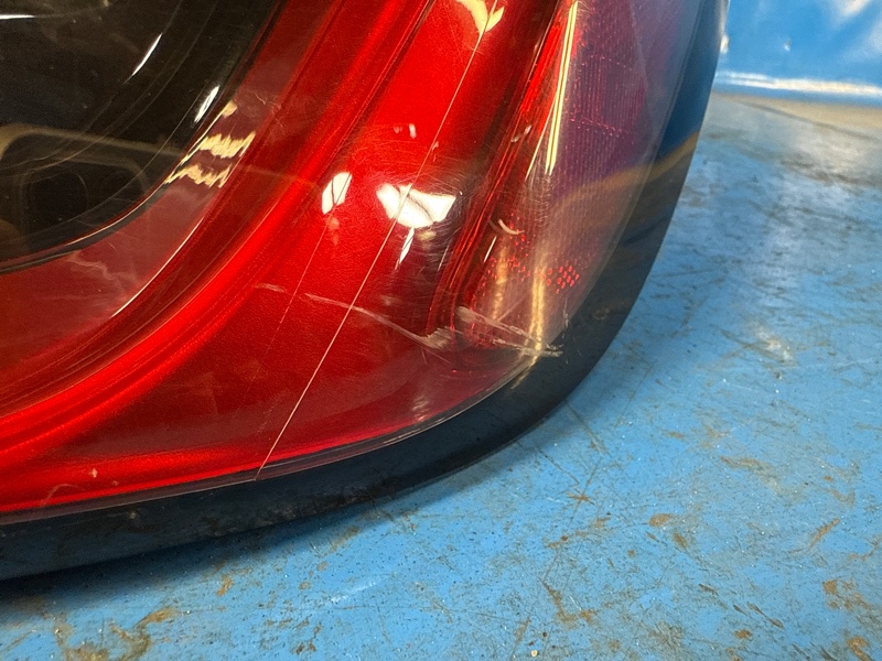 Фонарь наружный правый JEEP COMPASS 17-21 2.4 EDD Фонарь наружный правый JEEP COMPASS 17-21 2.4 EDD