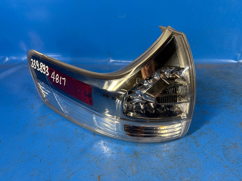 Фонарь наружный левый TOYOTA SIENNA 11-16 2015 3.5 2GR-FE 8156008040 Б/У