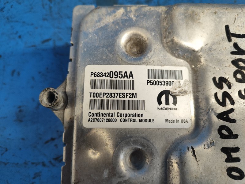 Блок управления двигателем COMPASS 17-21 2018 2.4 EDD Блок управления двигателем COMPASS 17-21 2018 2.4 EDD