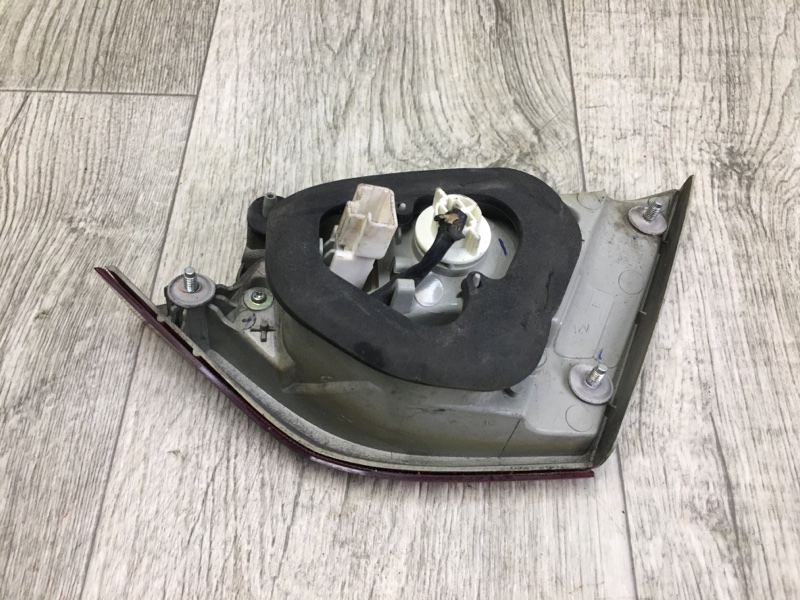 Фонарь внутренний левый SONATA YF 10-14 Седан Фонарь внутренний левый SONATA YF 10-14 Седан