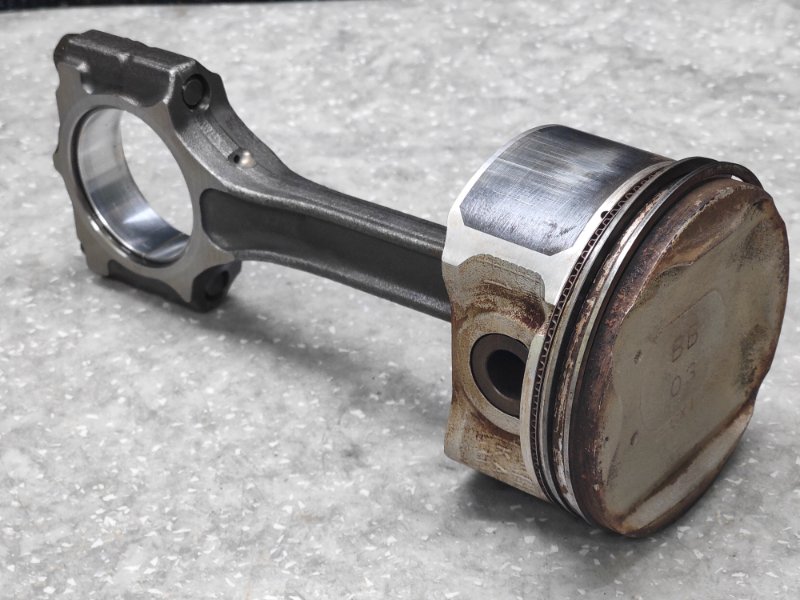 Поршень JUKE 10-19 1.6 HR16DE