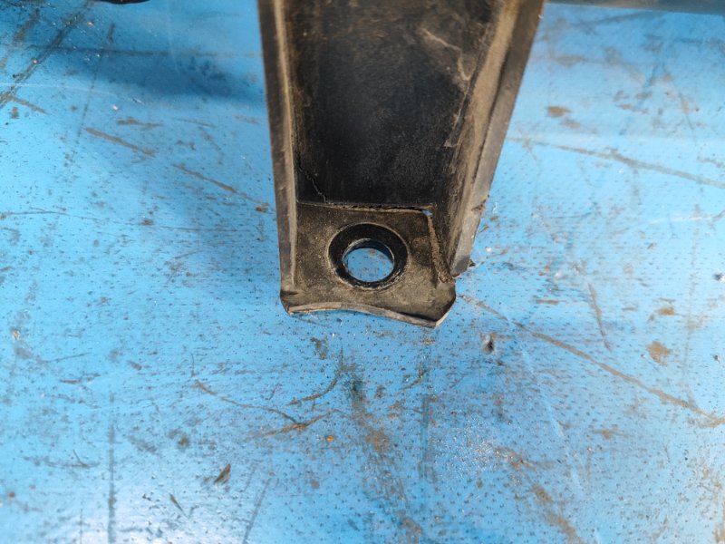 Патрубок впускной системы XC70 07-16 B4204T11 Патрубок впускной системы XC70 07-16 B4204T11