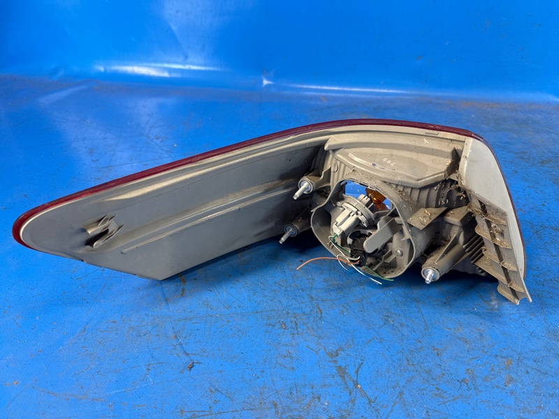 Фонарь наружный правый TOYOTA CAMRY 40 06-11 Фонарь наружный правый TOYOTA CAMRY 40 06-11