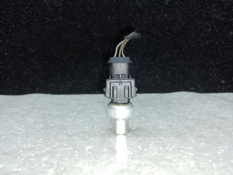 Датчик давления кондиционера VOLVO XC70 07-16