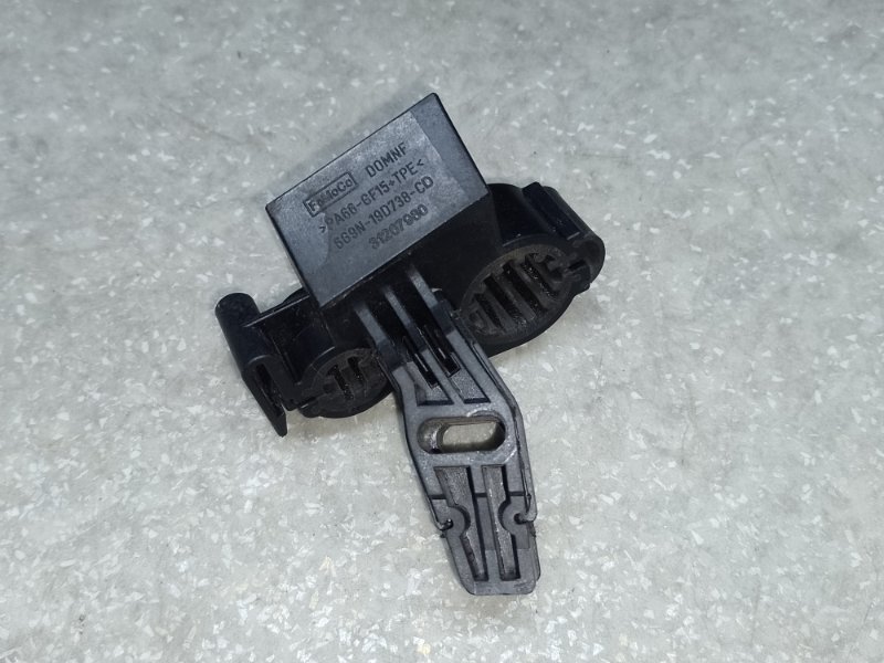 Кронштейн VOLVO XC70 07-16 31267980 Б/У