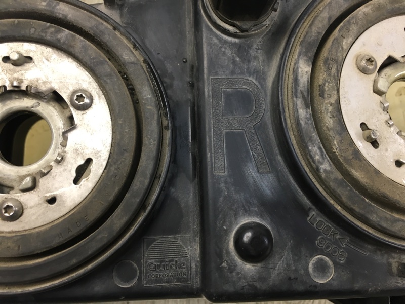 Фара правая SILVERADO 99-07 2003-2007 Пикап