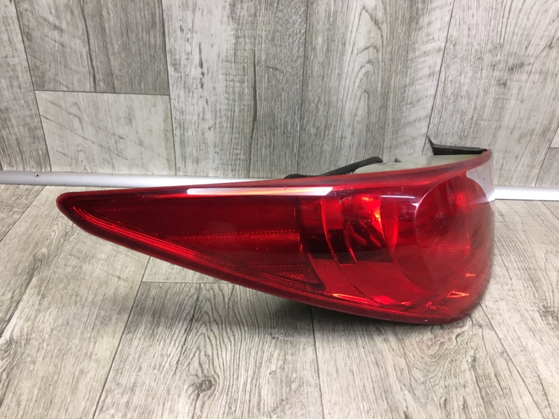 Фонарь наружный левый HYUNDAI SONATA YF 10-14 Седан