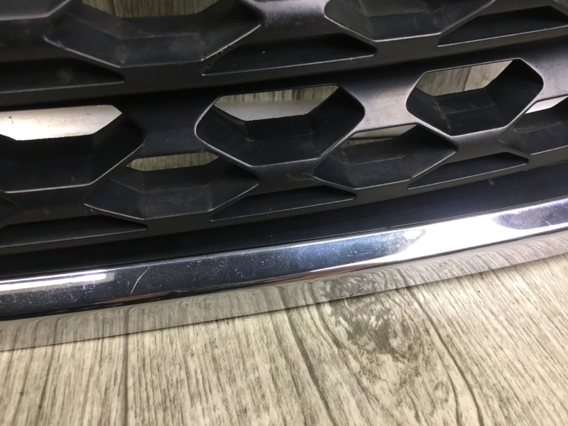 Решетка радиатора FORESTER 12-19