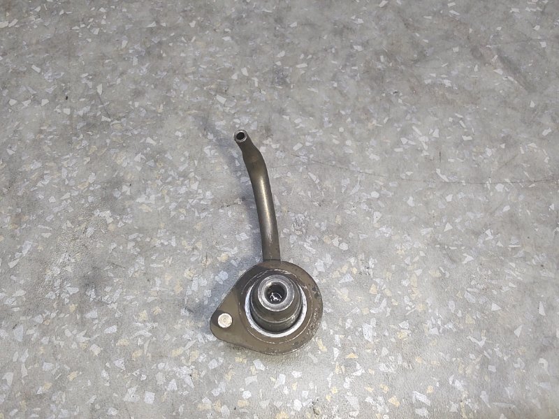 Форсунка масляная NISSAN JUKE 10-19 1.6 HR16DE 11560-1KA0A Б/У