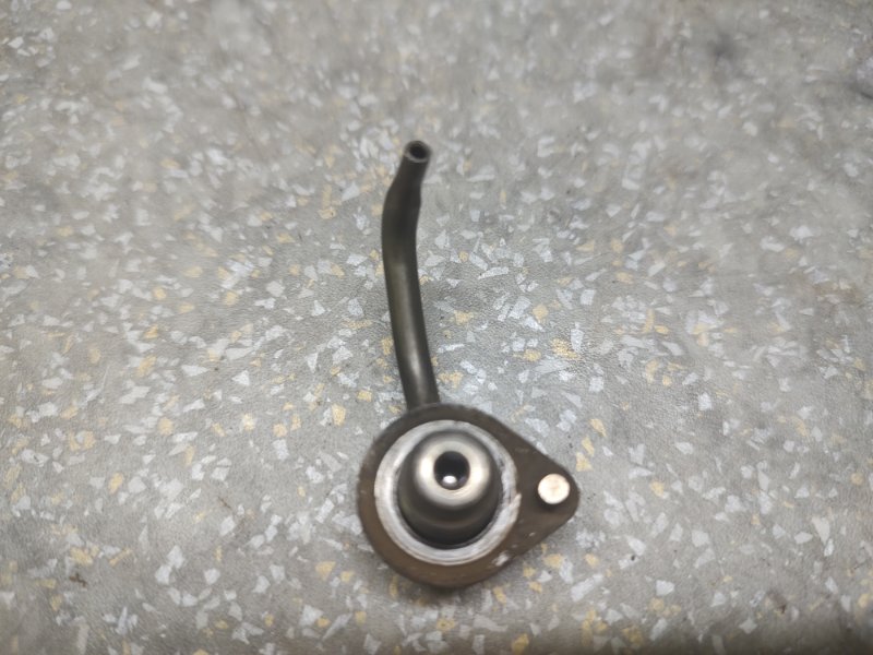 Форсунка масляная NISSAN JUKE 10-19 1.6 HR16DE 11560-1KA1A Б/У