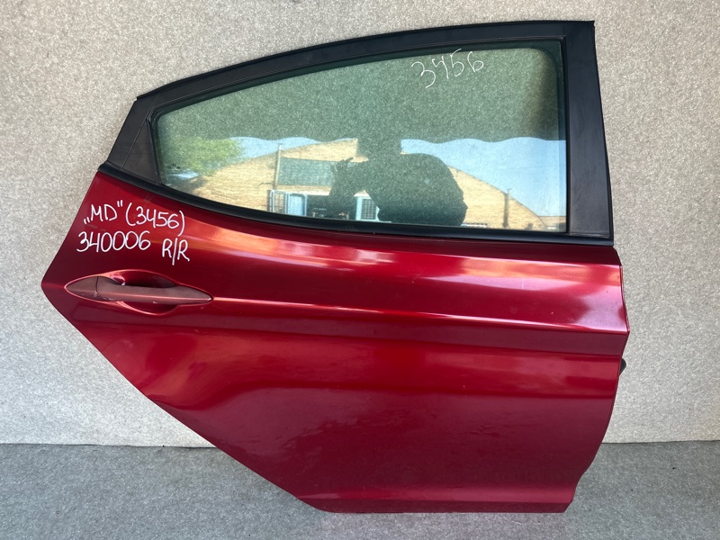 Дверь задняя правая ELANTRA MD 10-15 2013 1.8 G4NB