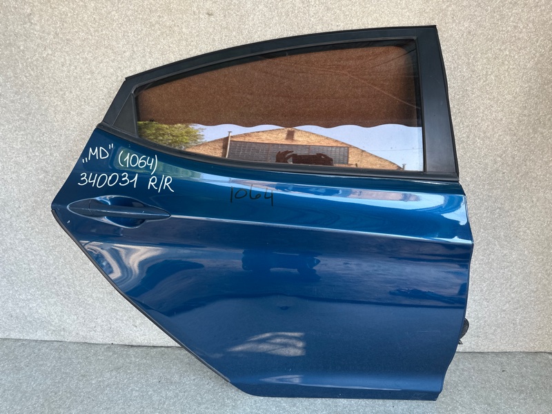 Дверь задняя правая ELANTRA MD 10-15 2013 1.8 G4NB