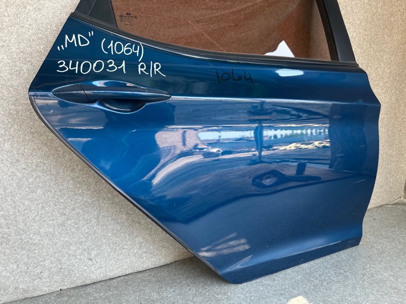 Дверь задняя правая HYUNDAI ELANTRA MD 10-15 1.8 G4NB