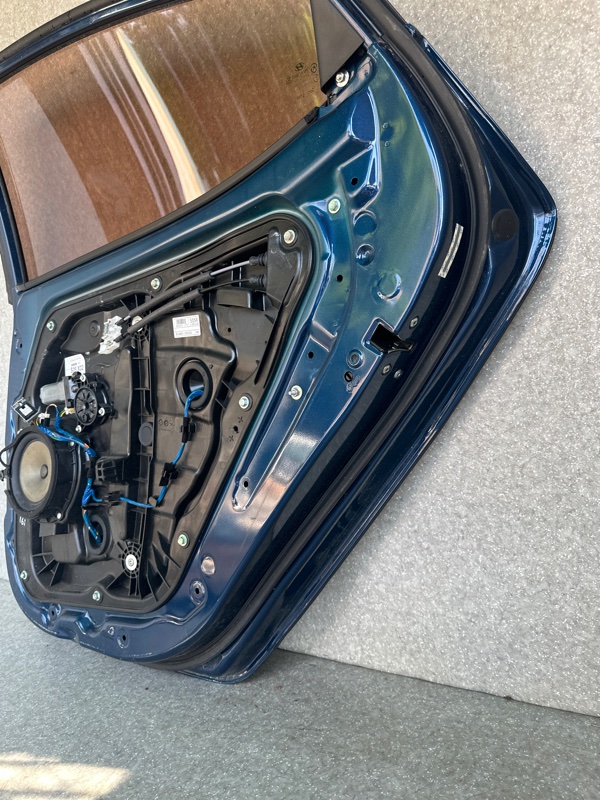 Дверь задняя правая ELANTRA MD 10-15 2013 1.8 G4NB