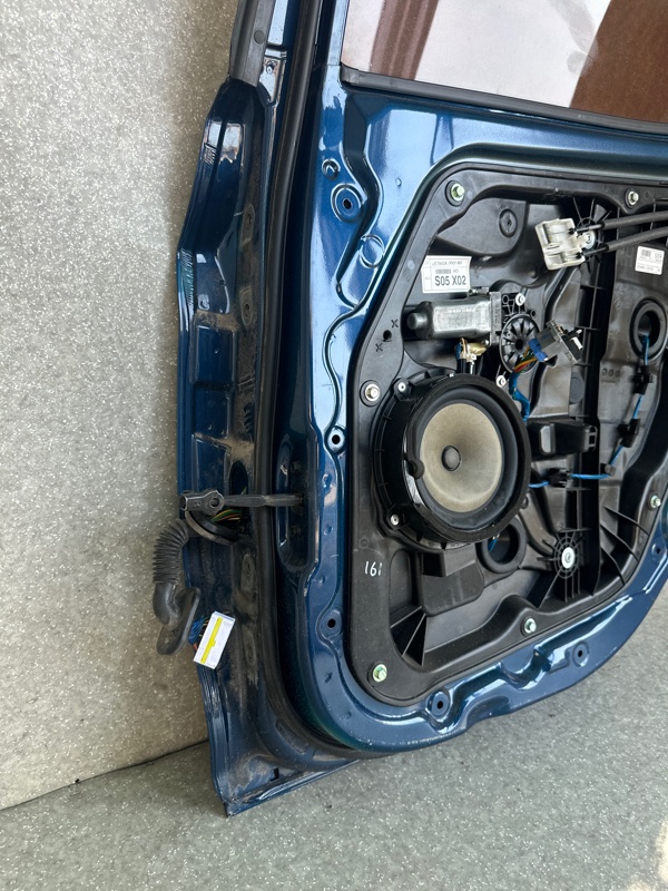 Дверь задняя правая ELANTRA MD 10-15 2013 1.8 G4NB