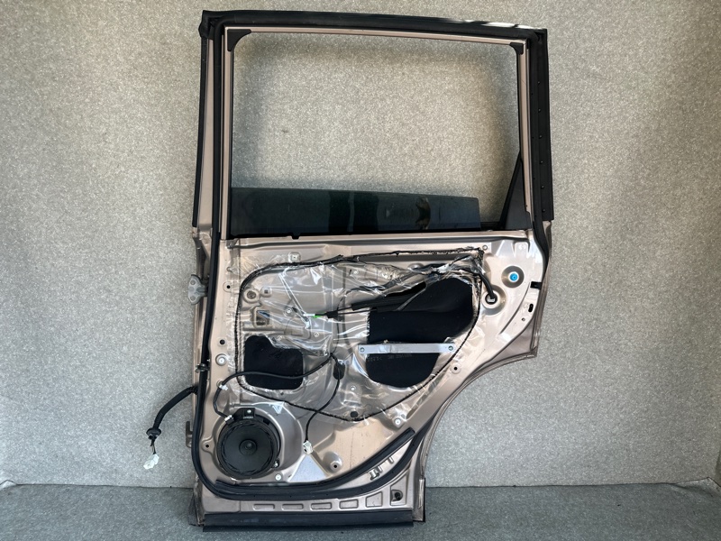 Дверь задняя правая FORESTER 12-19 2015 2.5 FB25B