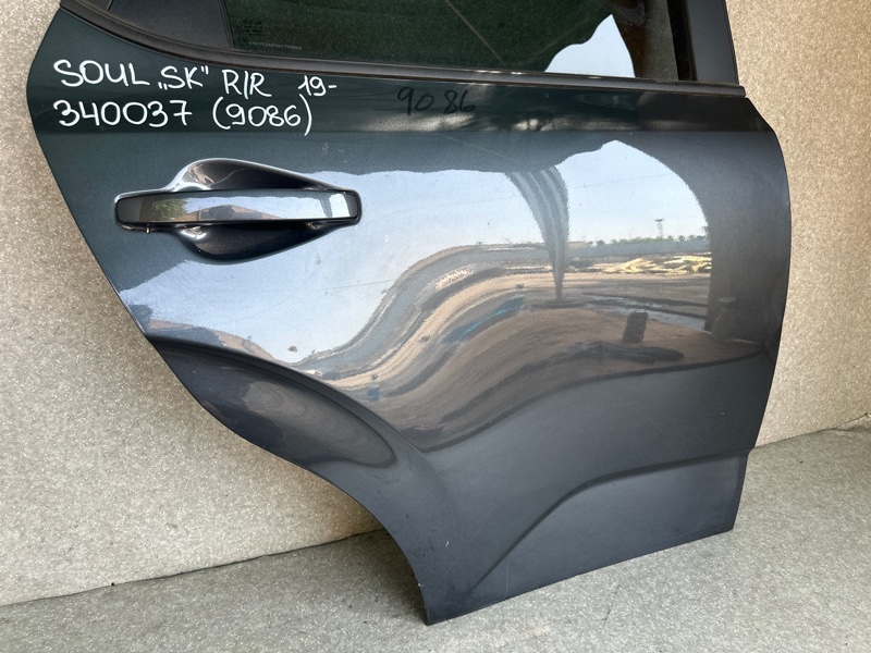 Дверь задняя правая KIA SOUL SK3 19- G4FJ 1.6 Дверь задняя правая KIA SOUL SK3 19- G4FJ 1.6