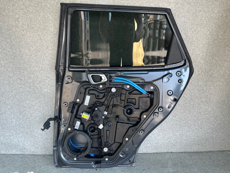 Дверь задняя правая SOUL SK3 19- 2021 G4FJ 1.6 Дверь задняя правая SOUL SK3 19- 2021 G4FJ 1.6