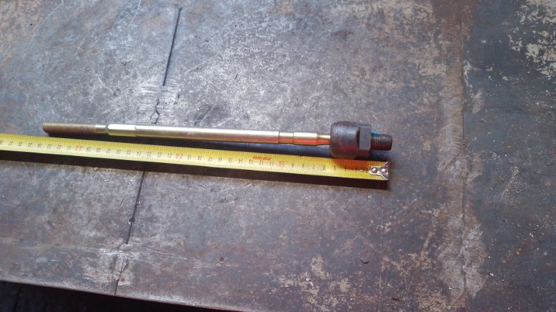 Рулевая тяга правая 323 BG 89-94