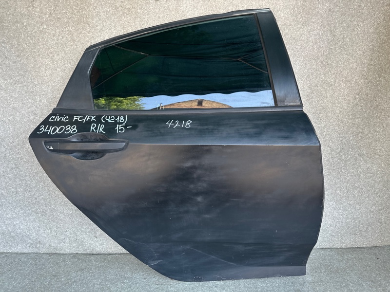 Дверь задняя правая HONDA CIVIC FC/FK 15- 2019 2.0L 4 67510-TBA-A00ZZ Б/У