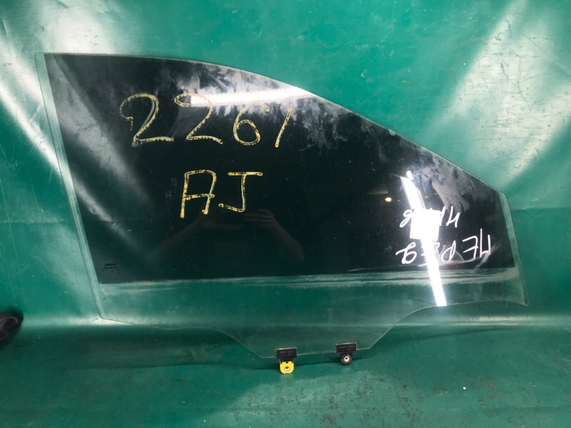 Стекло двери переднее правое NISSAN X-TRAIL/ROGUE T32 13-20 2014 2.5 QR25DE 80300-4BA0A Б/У