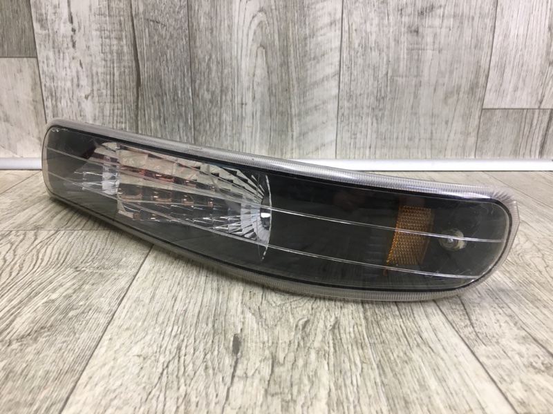 Дневной ходовой огонь левый SUBURBAN 00-06