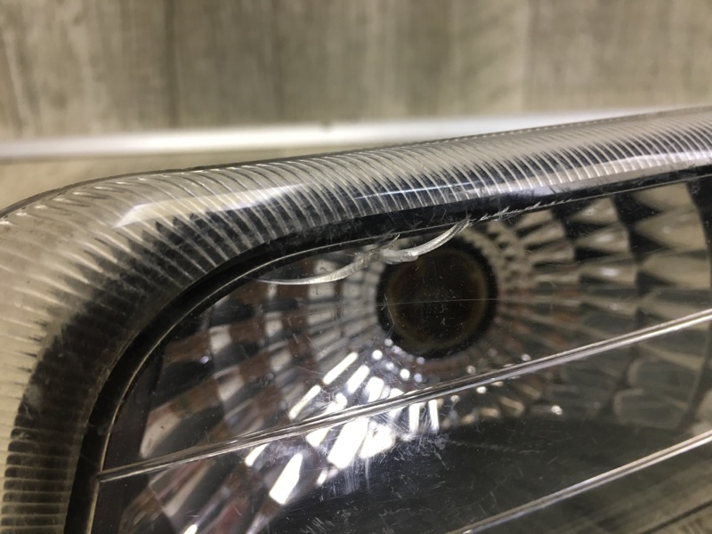 Дневной ходовой огонь левый SUBURBAN 00-06