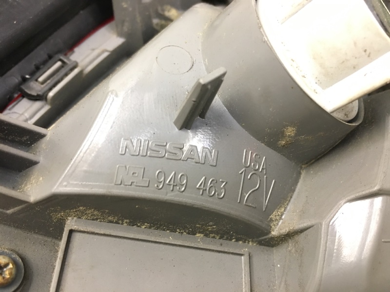 Фонарь наружный левый ALTIMA L33 12-18 L33