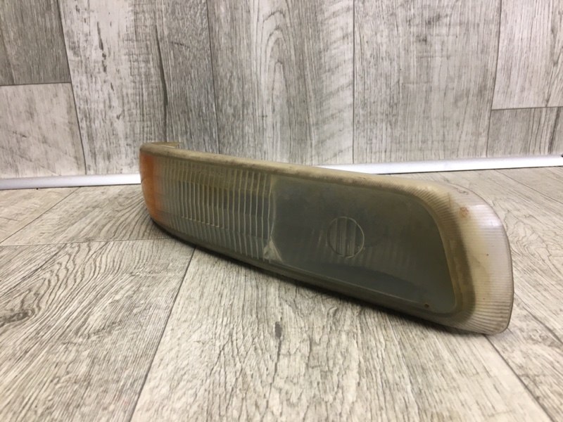 Дневной ходовой огонь правый CHEVROLET SUBURBAN 00-06